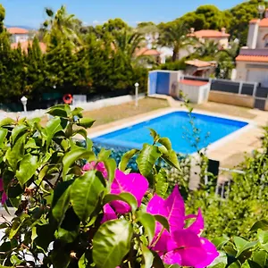  Сasa de vacaciones Lovely House Near To The Beach With Pool España