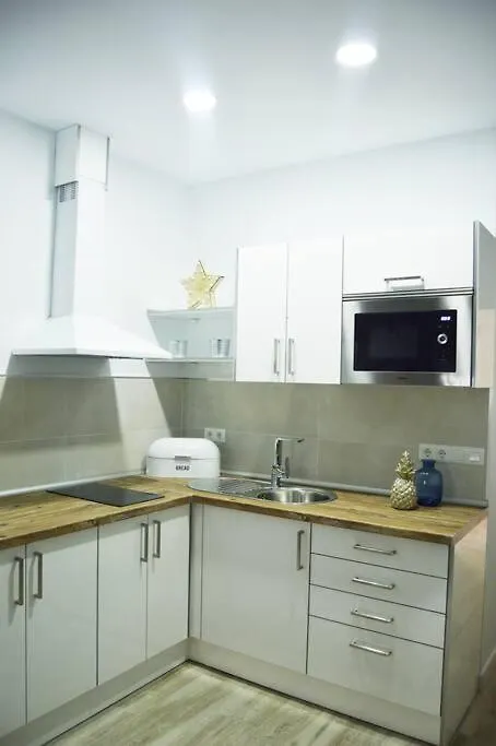 Apartman Apartamento Ana'S Cerca Del Parque Tecnologico Málaga